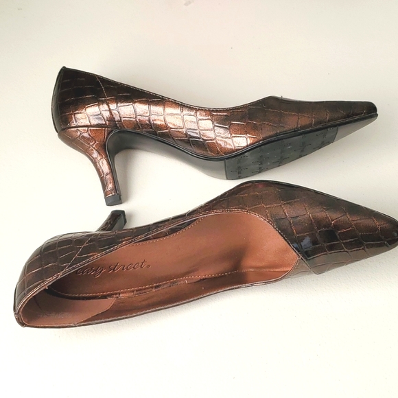 Easy street Heeled shoes size 9 Excellent condition - Picture 4 of 9
